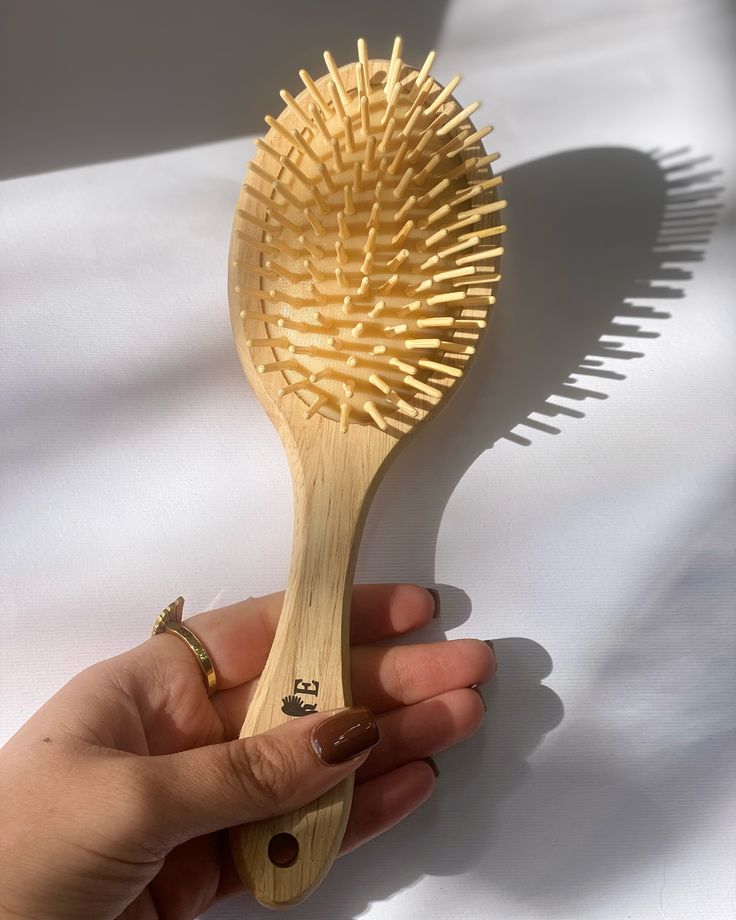 برس چوبی بیضی